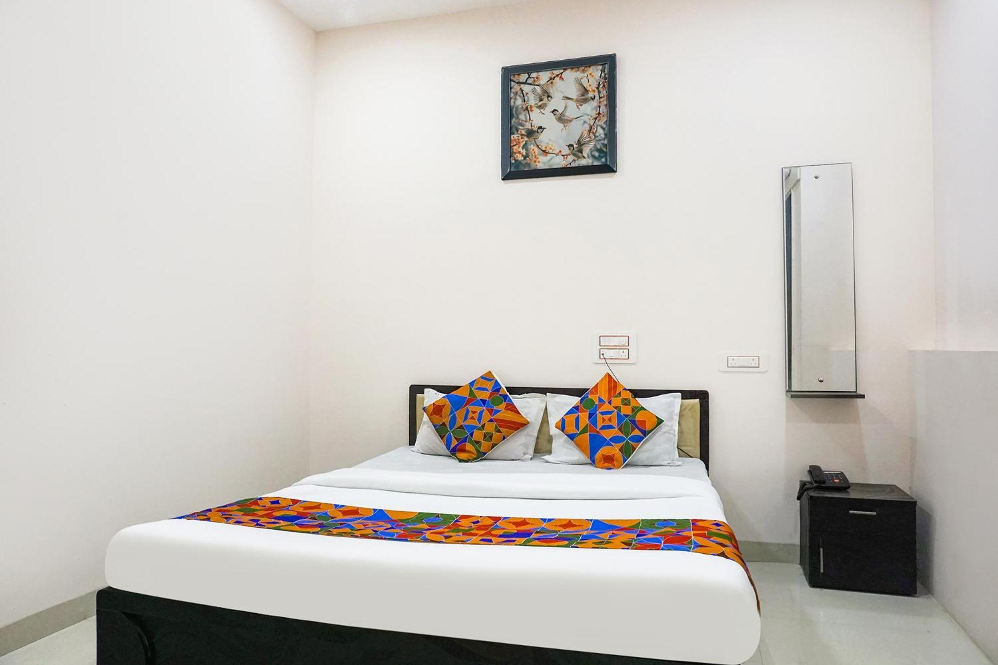 Fabhotel Rachana Residency - Nr Shivaji Nagar Metro Station Pune Eksteriør bilde