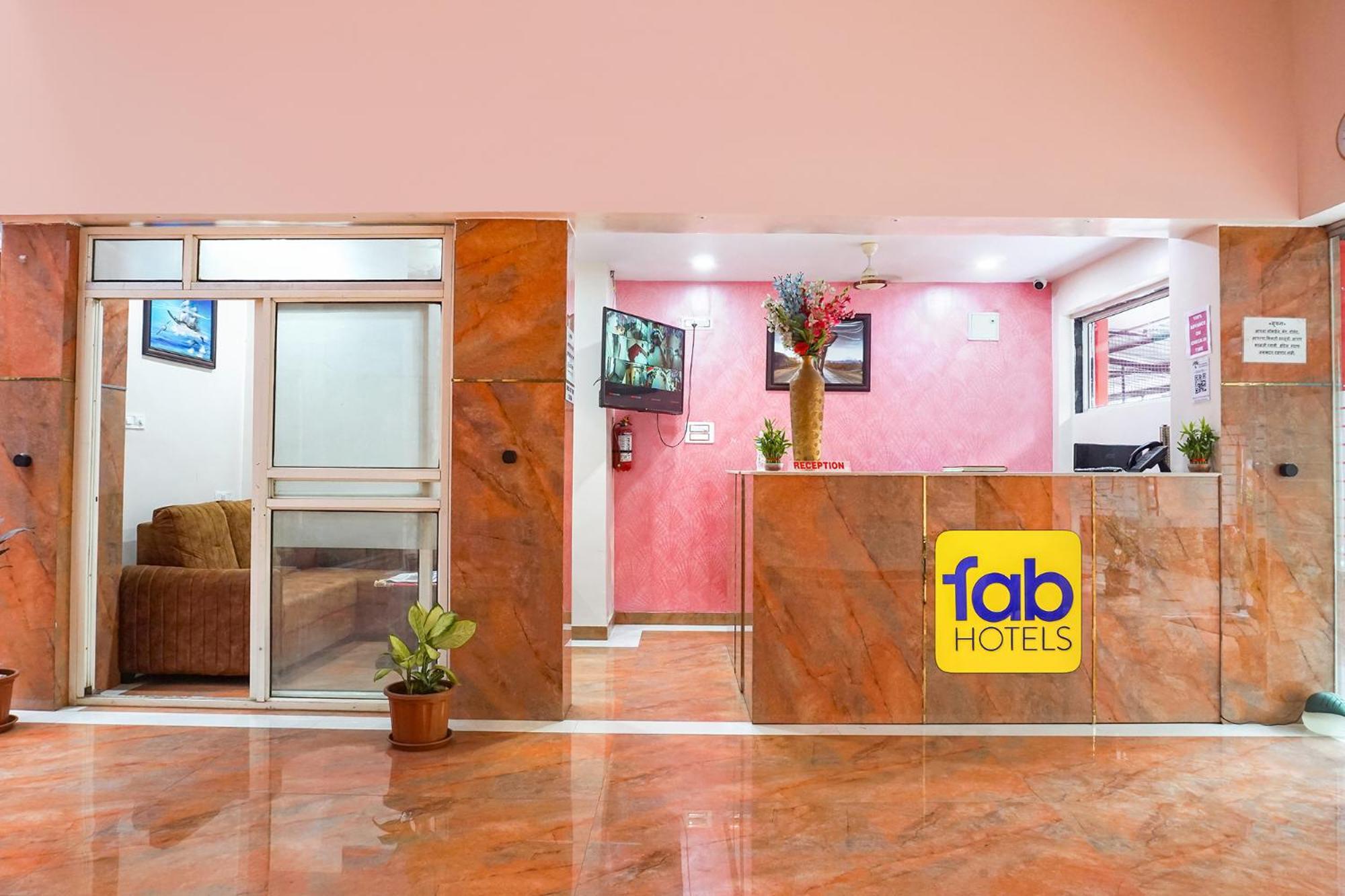 Fabhotel Rachana Residency - Nr Shivaji Nagar Metro Station Pune Eksteriør bilde